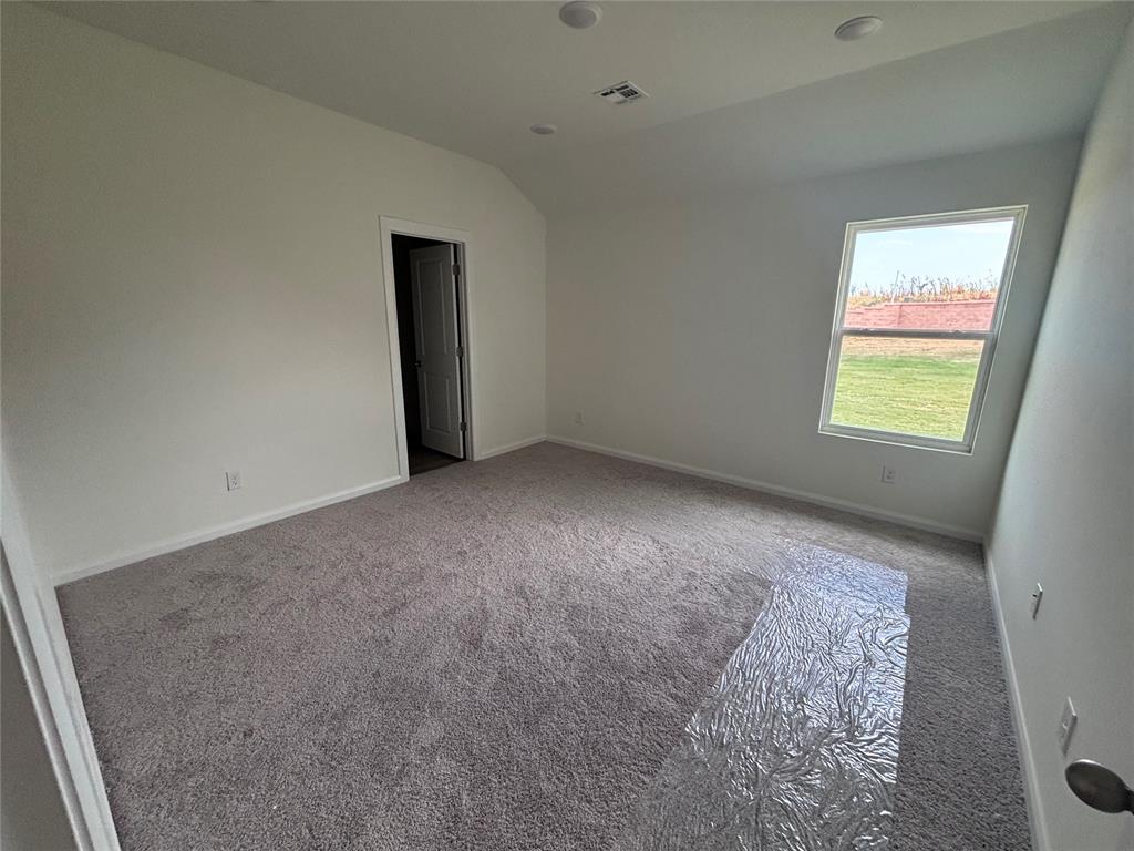 2034 Brush Creek Way Property Photo 4