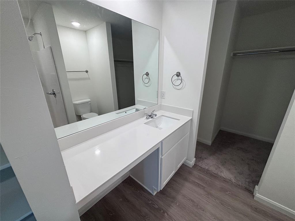 2034 Brush Creek Way Property Photo 5