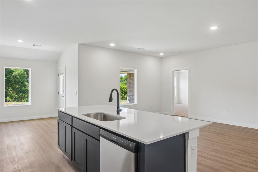 2051 Brush Creek Way Property Photo 13