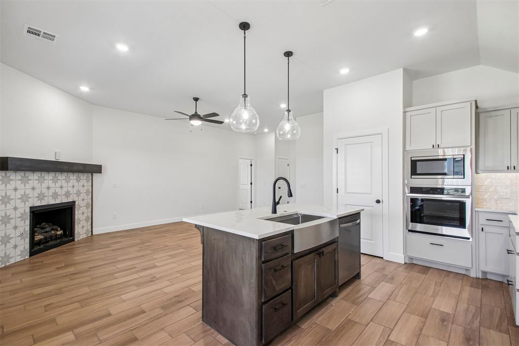 14017 Giverny Avenue Property Photo 11