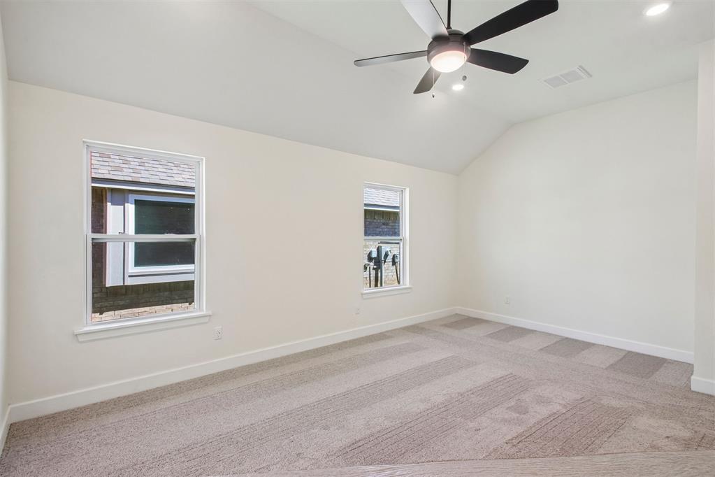 14017 Giverny Avenue Property Photo 15