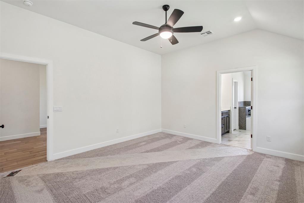 14017 Giverny Avenue Property Photo 17