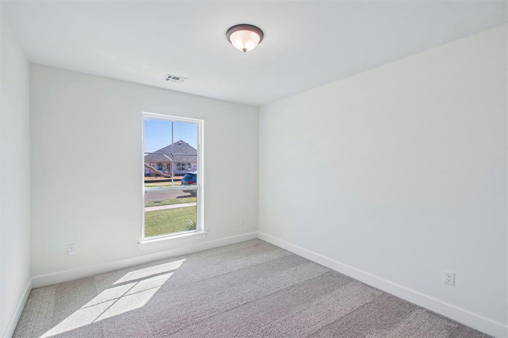 14017 Giverny Avenue Property Photo 22