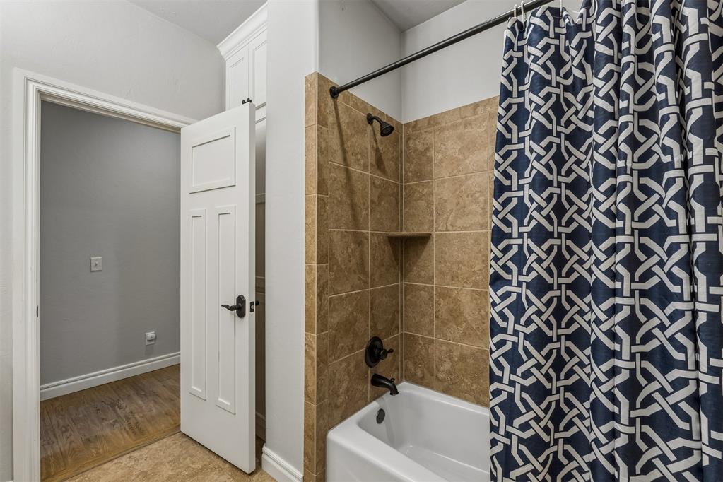 16733 Little Leaf Court Property Photo 38