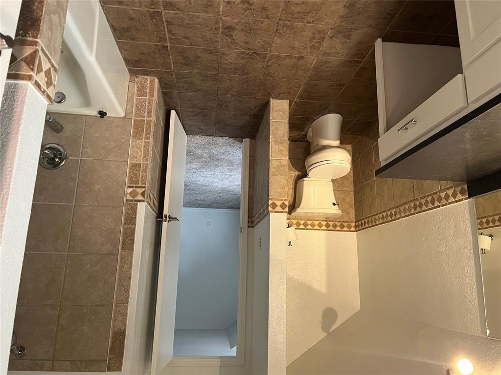 4614 N Evergreen Street Property Photo 12
