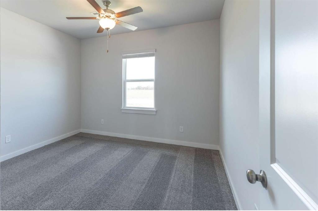 1721 Elm Circle Property Photo 24