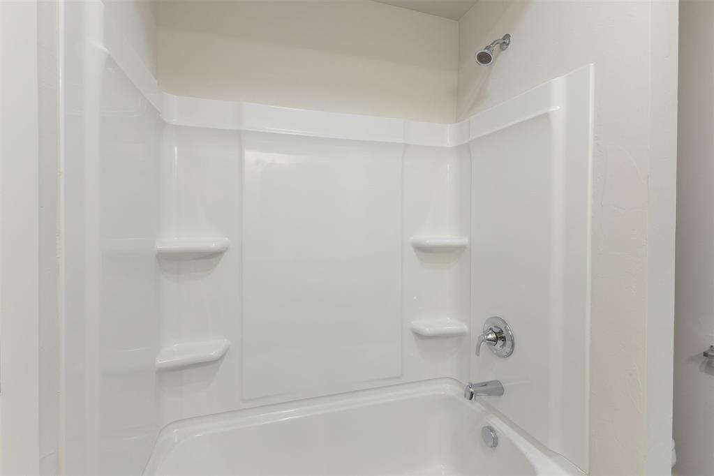 1721 Elm Circle Property Photo 28