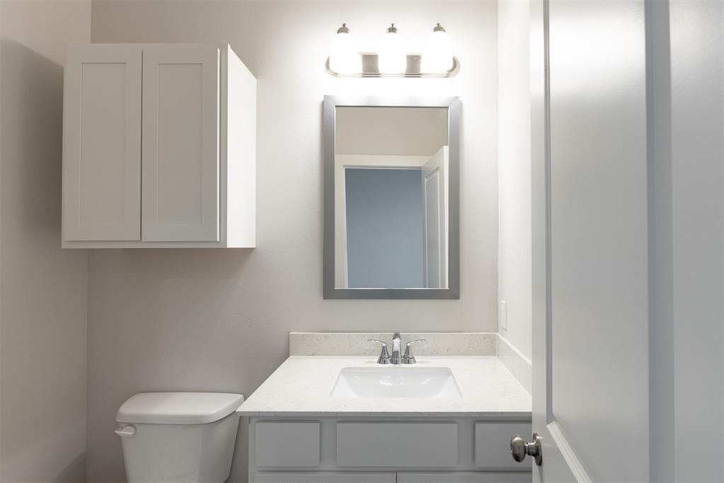 1721 Elm Circle Property Photo 30