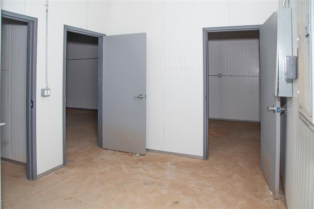 3802 N Goodrich Road Property Photo 34