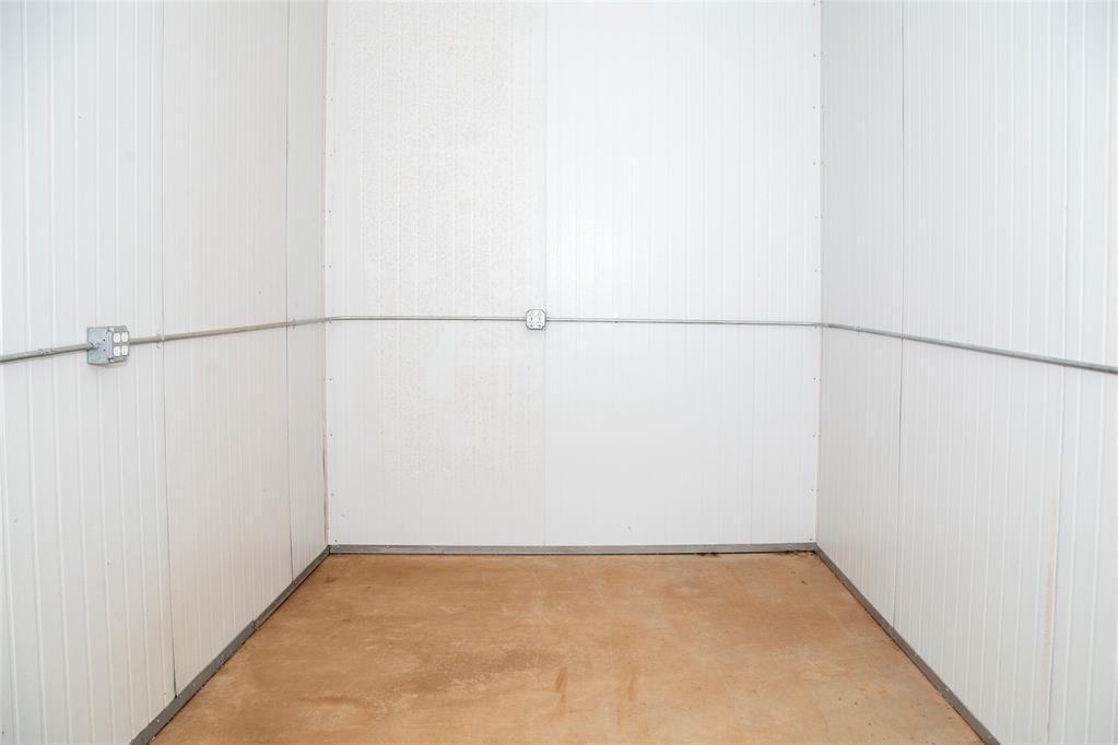 3802 N Goodrich Road Property Photo 35