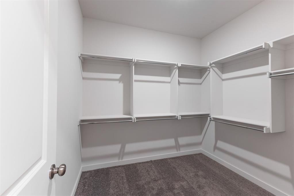 1725 Elm Circle Property Photo 23