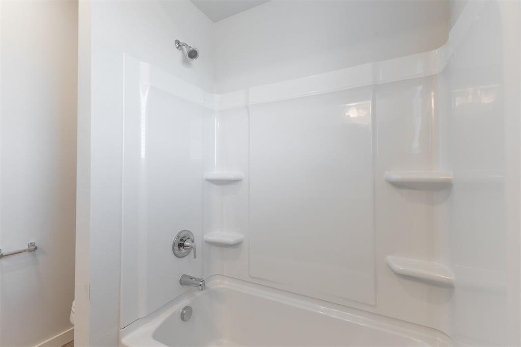 1725 Elm Circle Property Photo 28