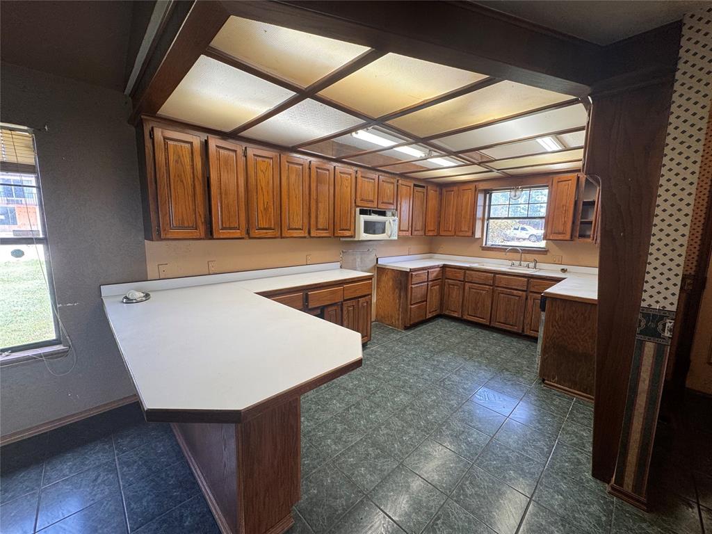 2249 Boren Boulevard Property Photo 8