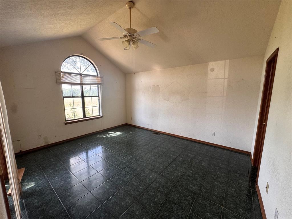 2249 Boren Boulevard Property Photo 10