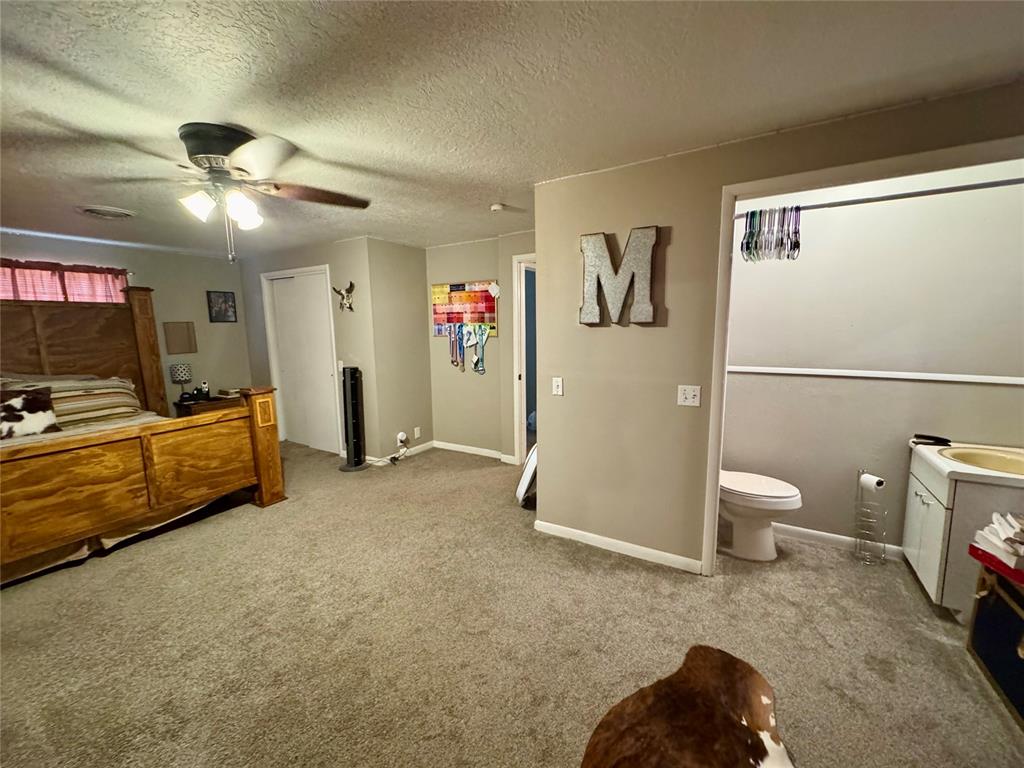 901 E Kee Street Property Photo 7