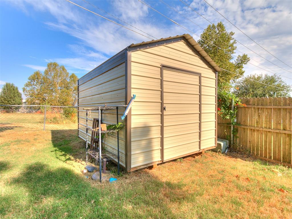 392 Echo Lane Property Photo 33