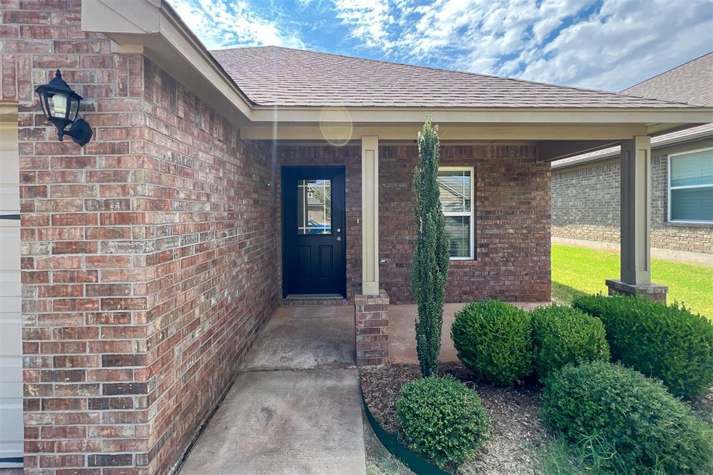 1246531 Property Photo 2