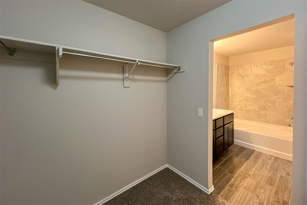 1246531 Property Photo 17