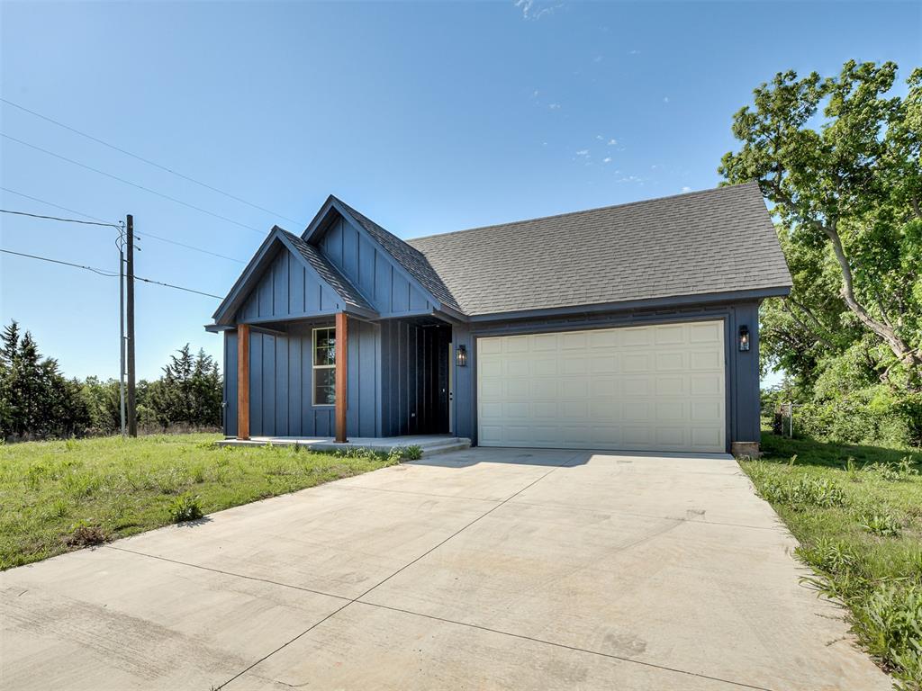 1925 E Springer Avenue Property Photo 4