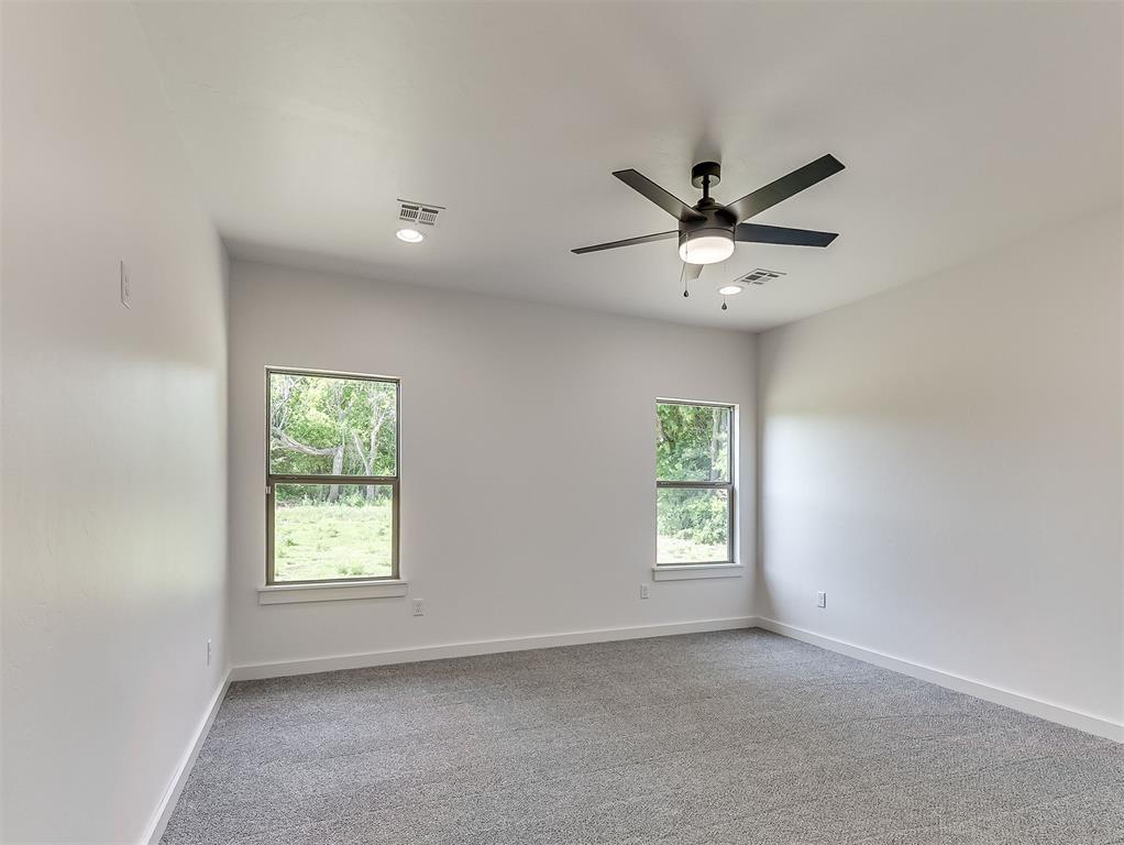 1925 E Springer Avenue Property Photo 22