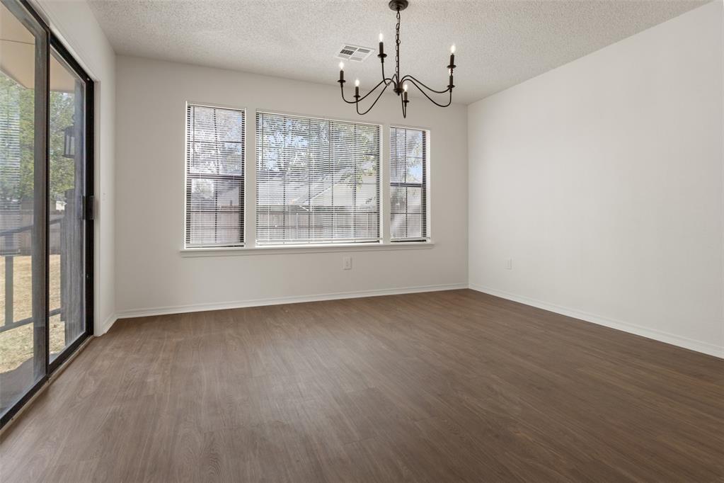1104 Juno Circle Property Photo 11