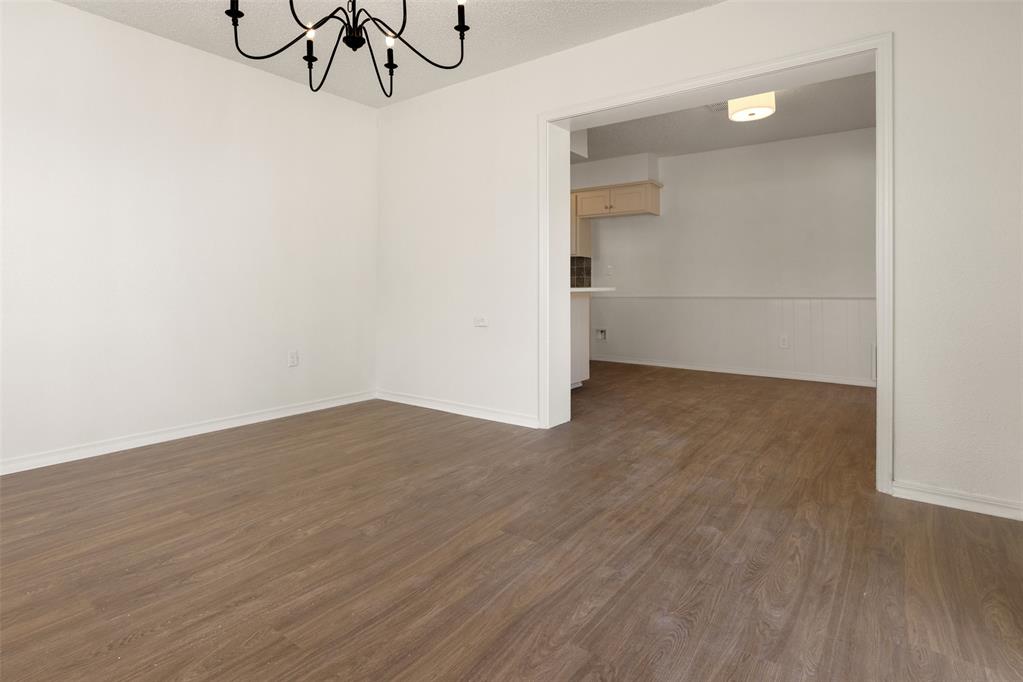 1104 Juno Circle Property Photo 13