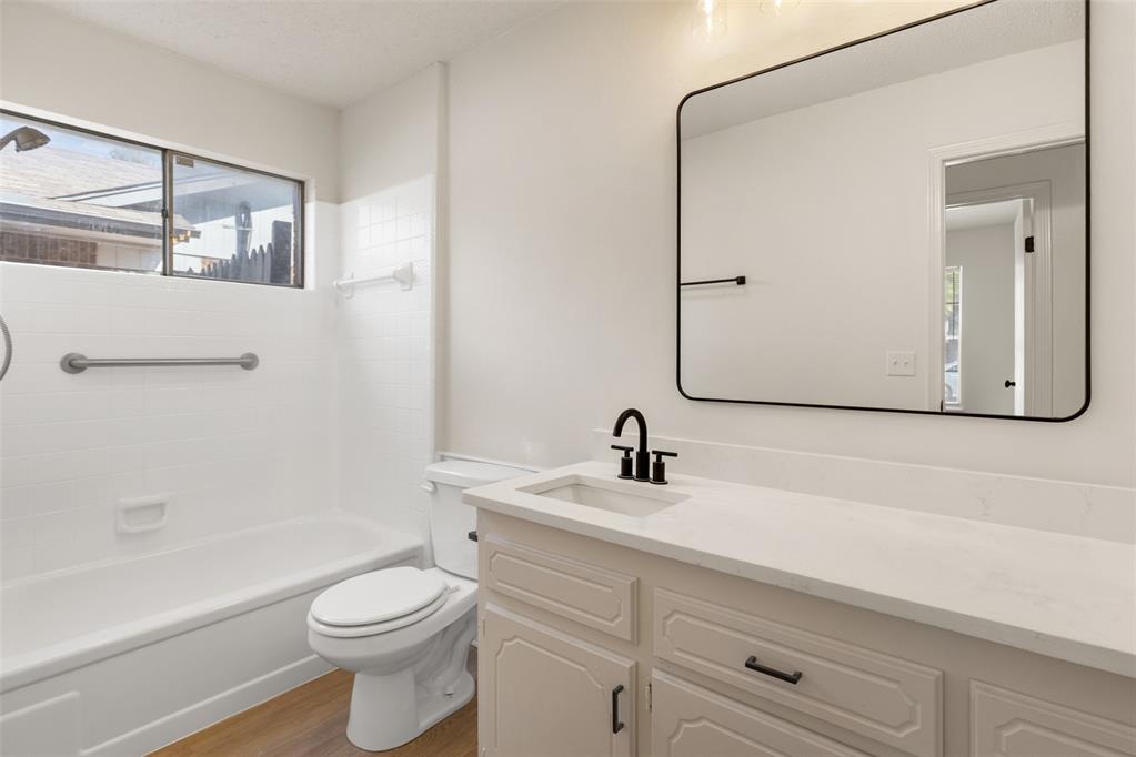 1104 Juno Circle Property Photo 18