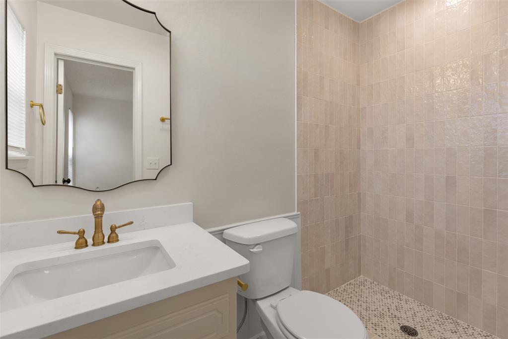 1104 Juno Circle Property Photo 22