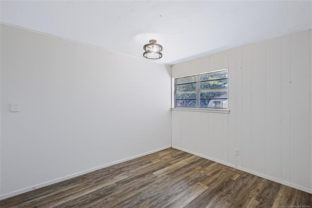 130 W Gist Avenue Property Photo 11