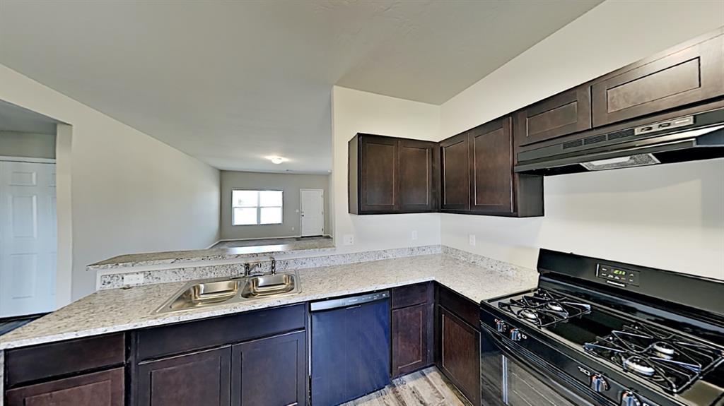309 Blue Drive Property Photo 7