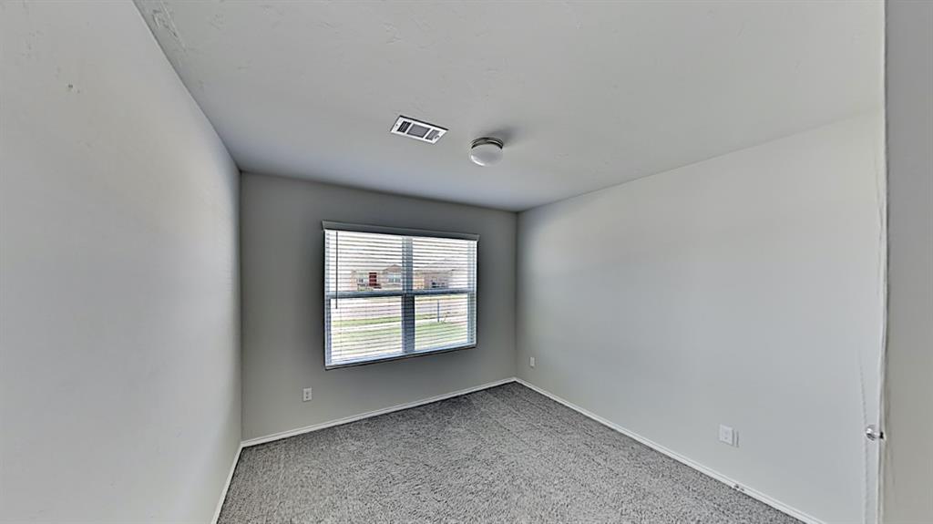 309 Blue Drive Property Photo 12