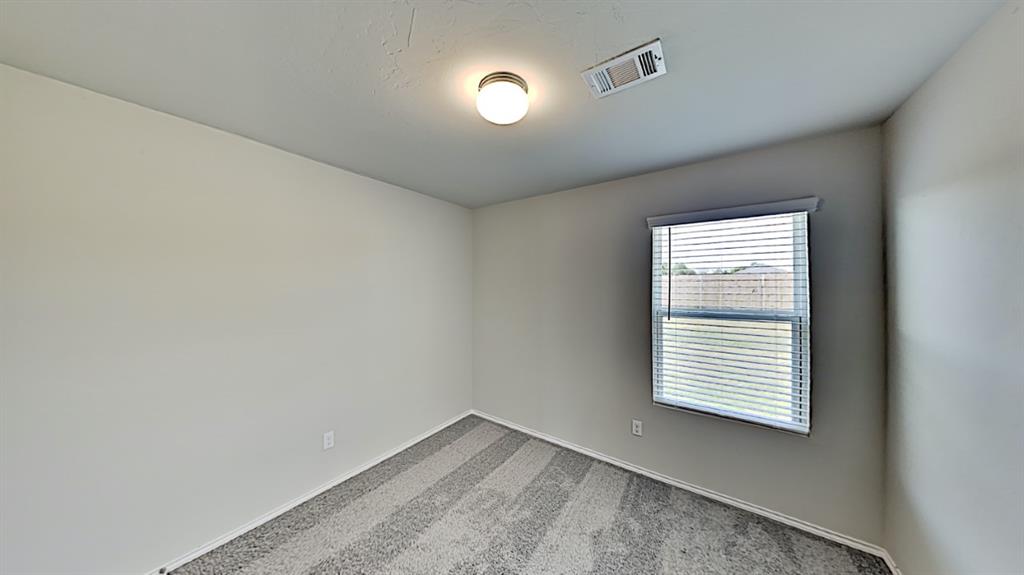 309 Blue Drive Property Photo 15
