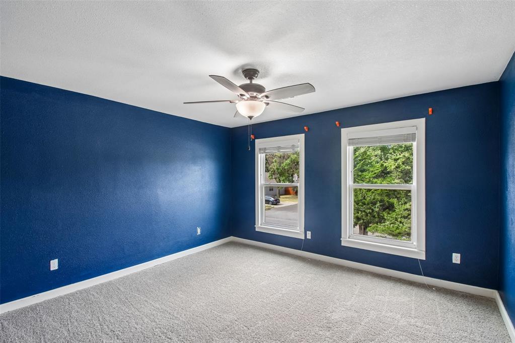537 S Miles Avenue Property Photo 15
