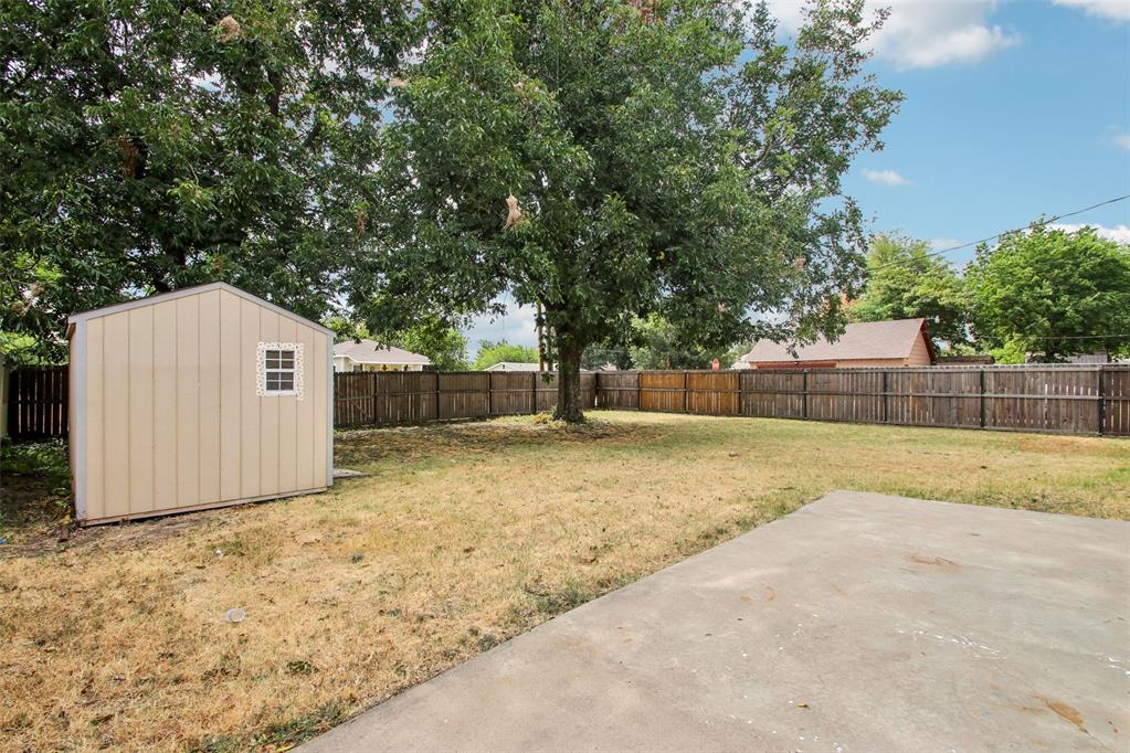 537 S Miles Avenue Property Photo 28