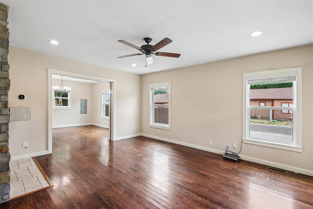 537 S Miles Avenue Property Photo 35