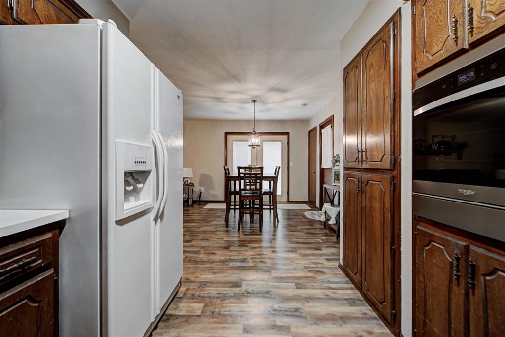 201 Holbrook Drive Property Photo 26
