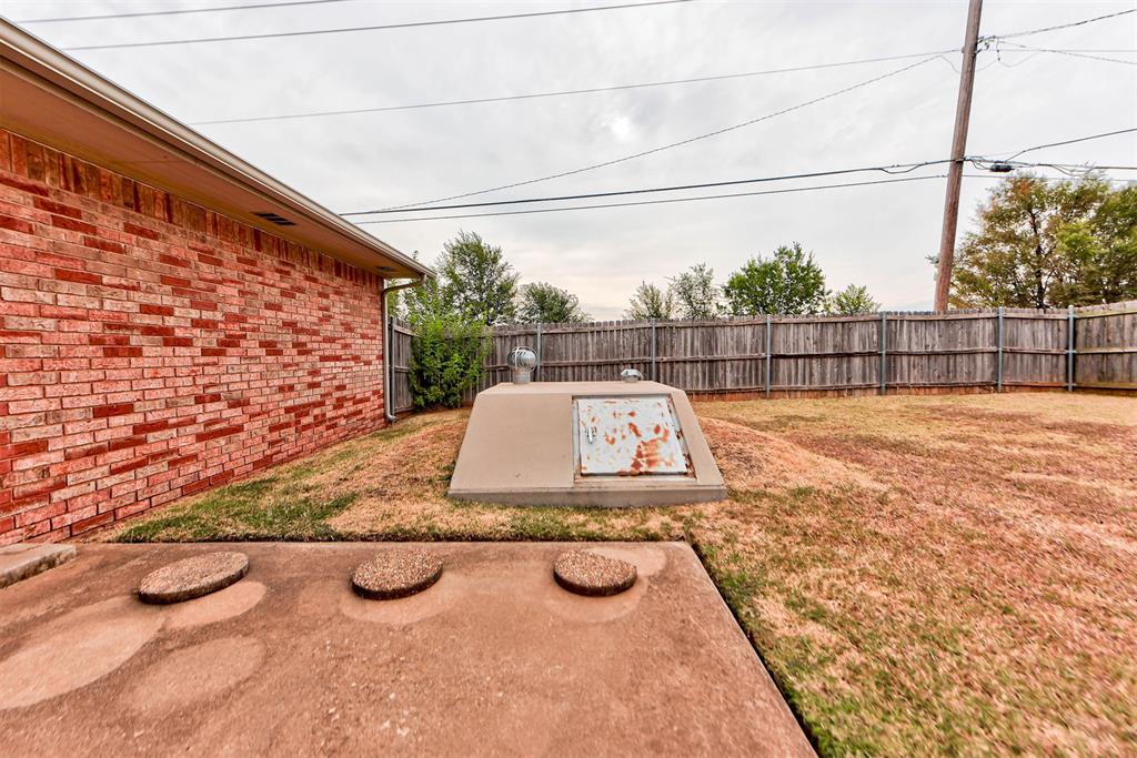 201 Holbrook Drive Property Photo 44
