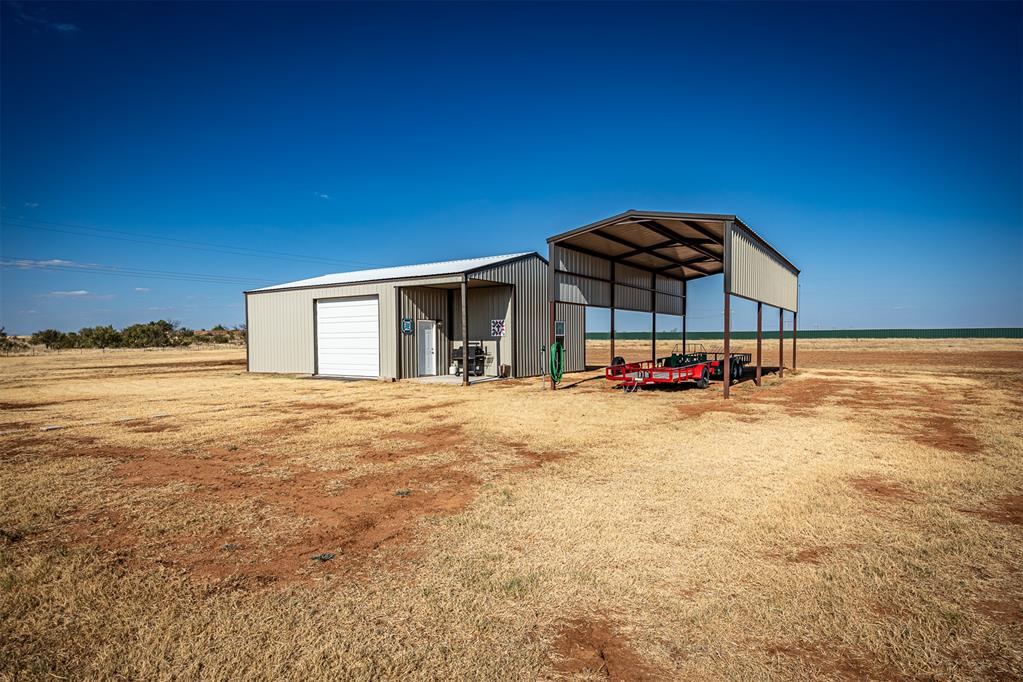 203 Soleil Drive Property Photo 12