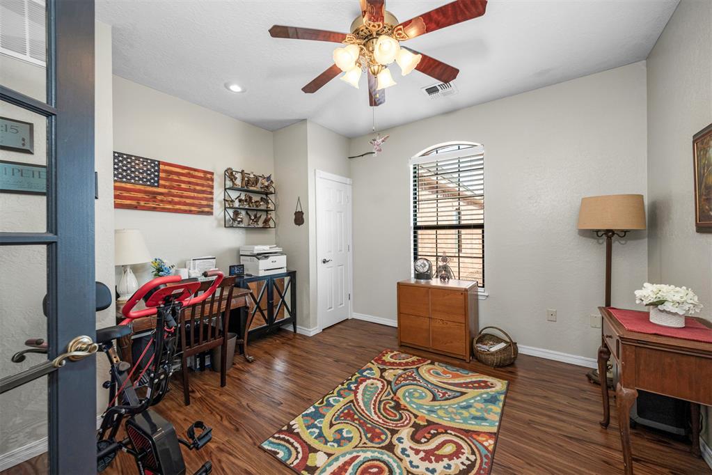 203 Soleil Drive Property Photo 22