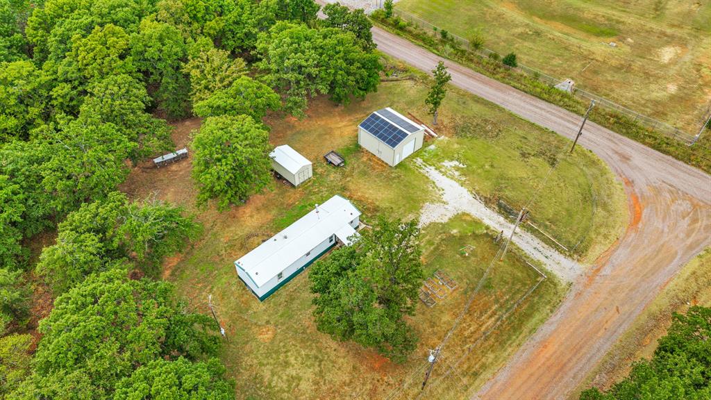 974 Bailey Lane Property Photo 3