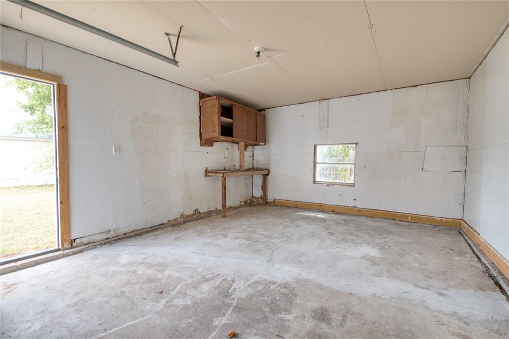 414 Reed Place Property Photo 11