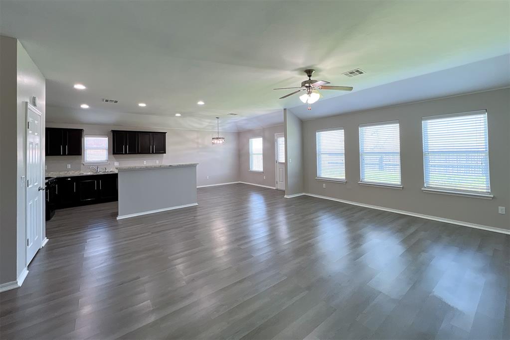 2928 Cider Mill Lane Property Photo 6