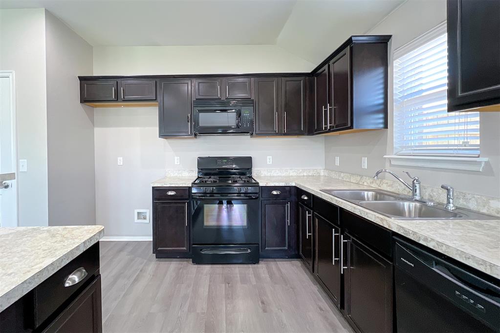 2928 Cider Mill Lane Property Photo 10