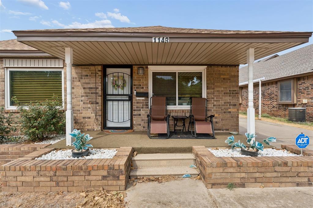 1143 Ne Grand Boulevard Property Photo 4