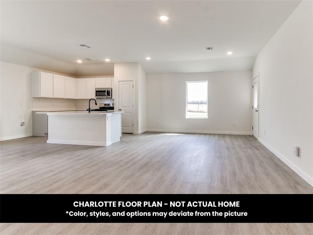 9100 Sweetwater Boulevard Property Photo 7