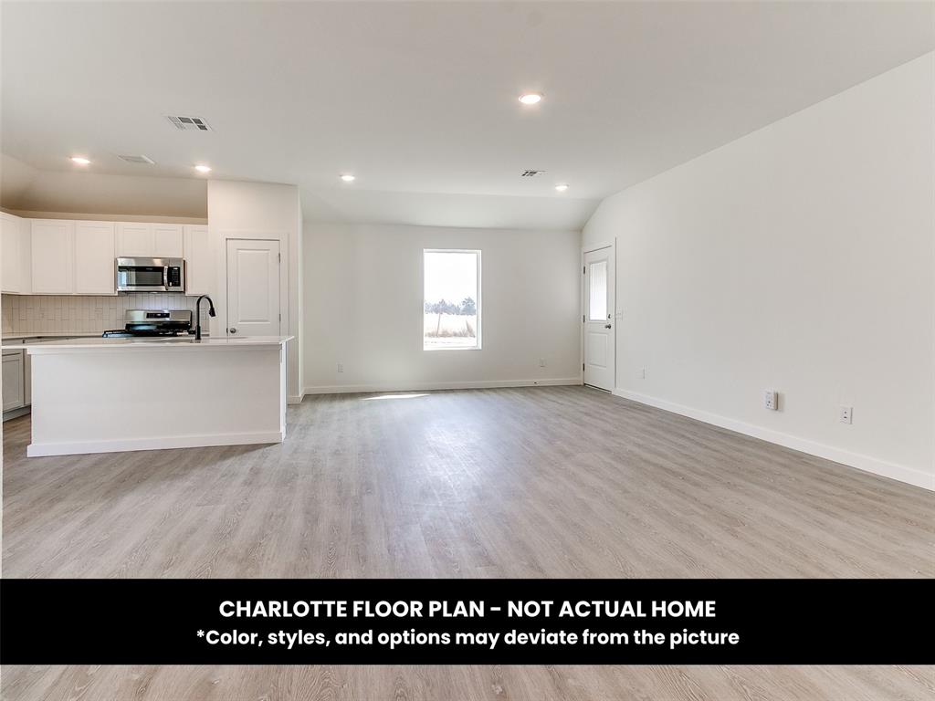 9100 Sweetwater Boulevard Property Photo 8