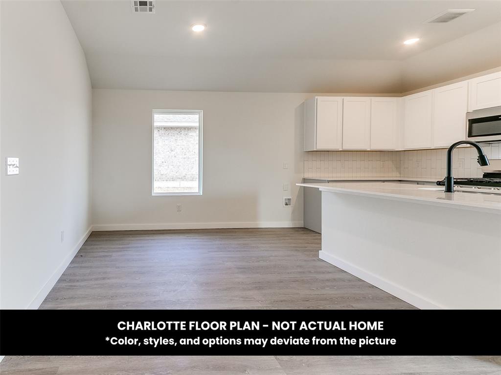 9100 Sweetwater Boulevard Property Photo 15