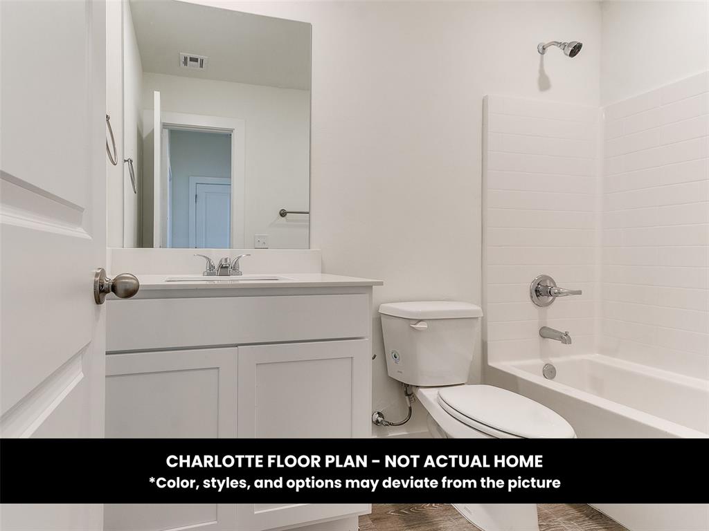 9100 Sweetwater Boulevard Property Photo 27