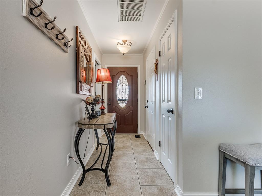 4137 Nw 59th Street Property Photo 11