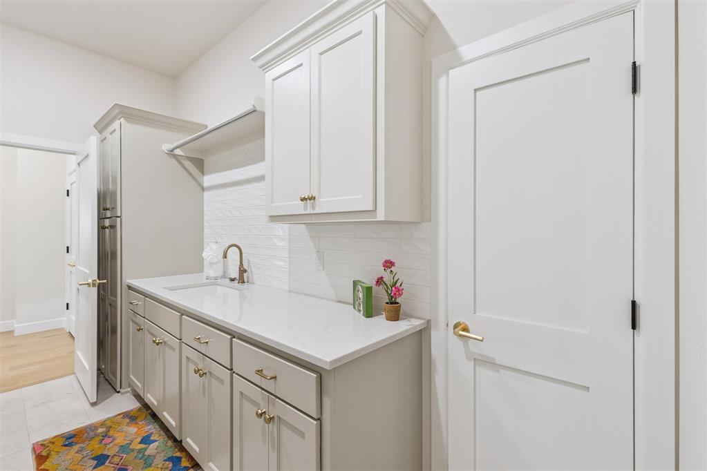 2932 Sandstone Ridge Property Photo 31
